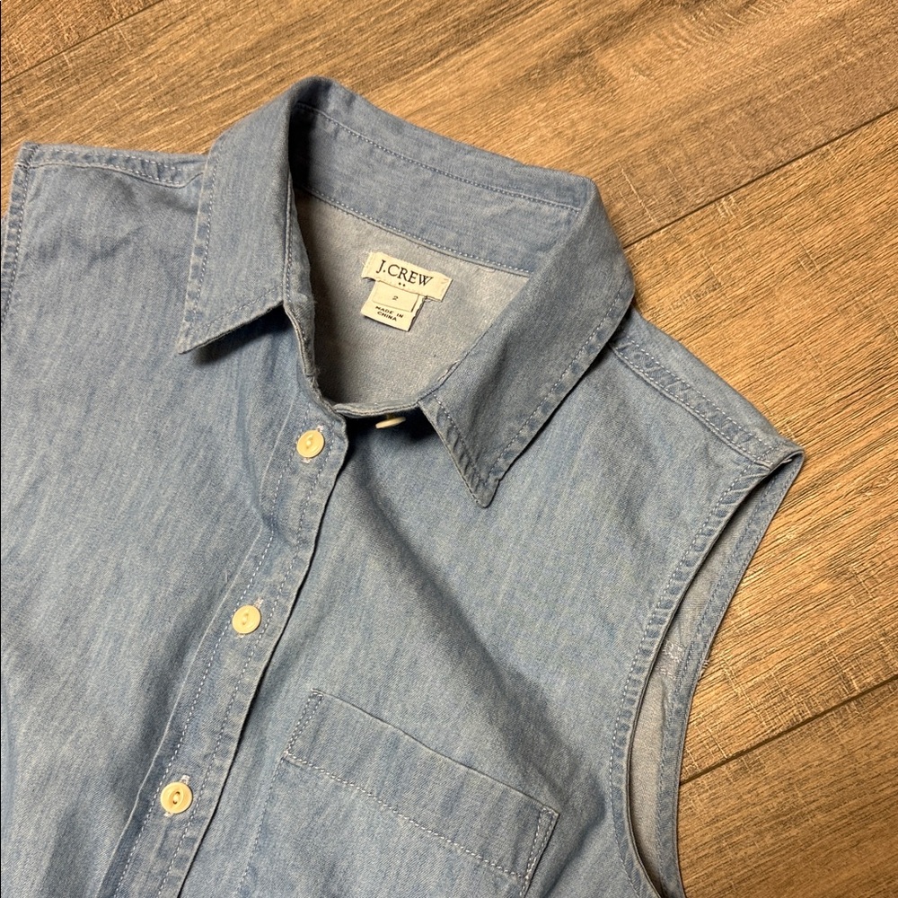 NWOT J. Crew Blue Sleeveless Chambray Tie-Front Button-Up Cotton Top - Picture 3 of 10